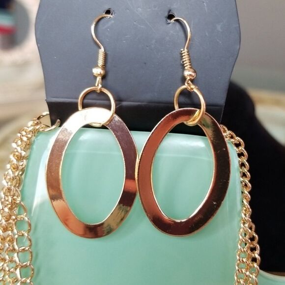 Necklace  - Picture 2 of 2